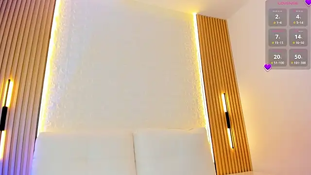 Snapshot of RenataJhonson_ chatting on March 2026 06:07:02 AM RenataJhonson online show from March 2026 06:07:02 AM