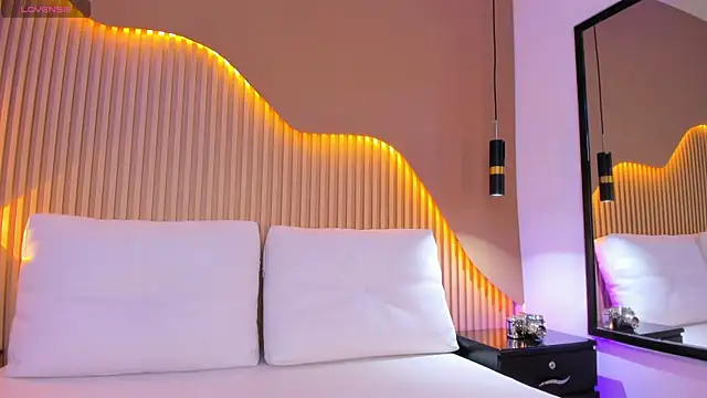 Snapshot of RenataJhonson_ chatting on March 2026 05:46:01 AM RenataJhonson online show from March 2026 05:46:01 AM