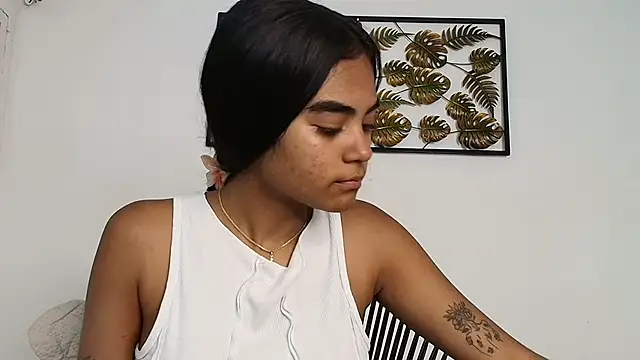 Snapshot of julieta_aguilar1 chatting on October 2025 07:23:02 PM julieta aguilar1 online show from October 2025 07:23:02 PM