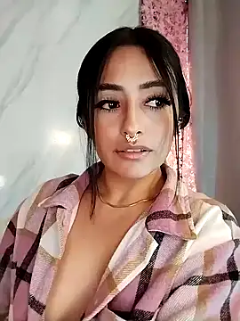Nanda Vixen online show from September 2025 10:23:02 PM