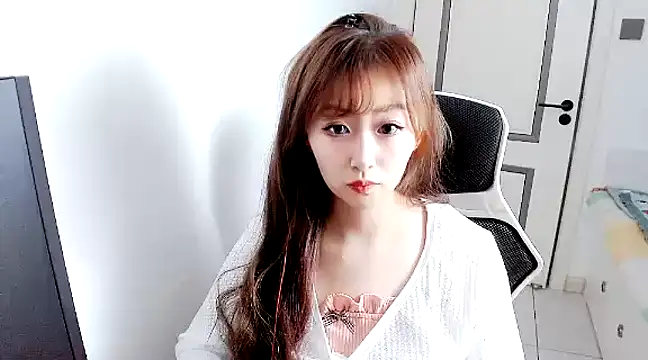 zhenzhen999 online show from December 2024 11:39:02 AM