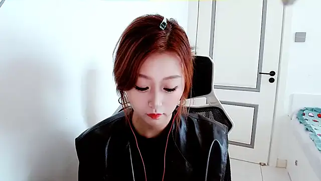 zhenzhen999 online show from October 2025 05:10:01 AM