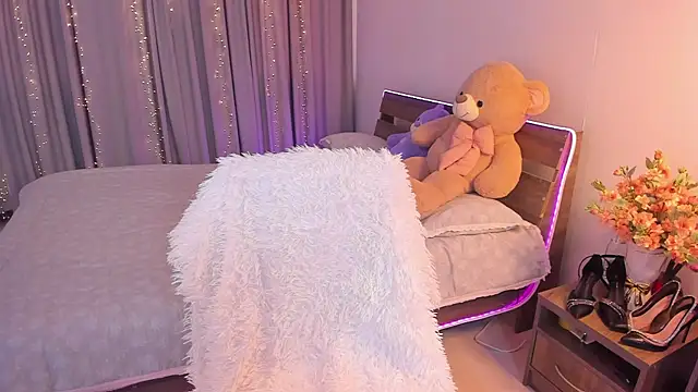 Dollyaa online show from July 2026 01:19:02 AM