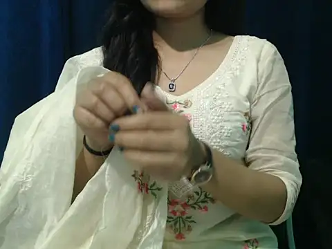 Snapshot of Yashi chatting on March 2026 04:21:01 PM Yashi online show from March 2026 04:21:01 PM