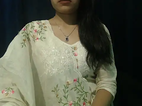 Snapshot of Yashi chatting on April 2026 03:16:01 PM Yashi online show from April 2026 03:16:01 PM