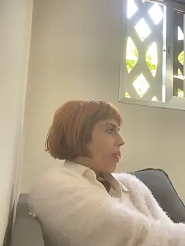 Snapshot of spacegirlll chatting on September 2025 04:34:01 PM spacegirlll online show from September 2025 04:34:01 PM