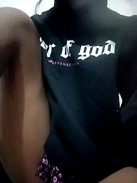 Snapshot of zoya_khan25 chatting on December 2024 11:46:01 PM zoya khan25 online show from December 2024 11:46:01 PM