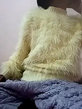 Snapshot of zoya_khan25 chatting on January 2025 01:02:02 PM zoya khan25 online show from January 2025 01:02:02 PM