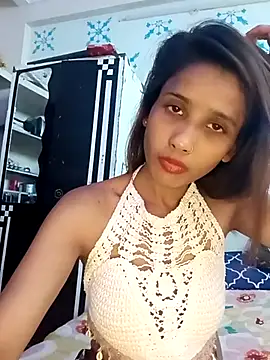 Snapshot of zoya_khan25 chatting on March 2025 07:57:01 AM zoya khan25 online show from March 2025 07:57:01 AM