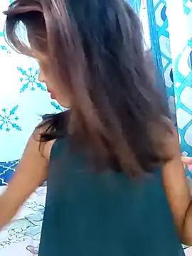 Snapshot of zoya_khan25 chatting on March 2025 05:57:02 AM zoya khan25 online show from March 2025 05:57:02 AM