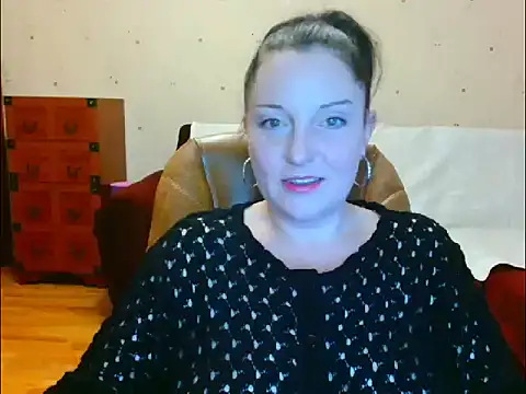 Alice3694 online show from January 2025 04:30:02 AM