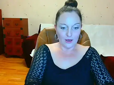 Alice3694 online show from February 2025 11:10:01 AM