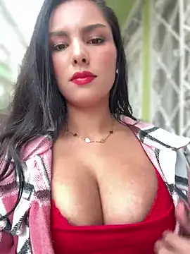 Snapshot of Maddy_Rouse_ chatting on January 2025 09:05:01 PM Maddy Rouse  online show from January 2025 09:05:01 PM