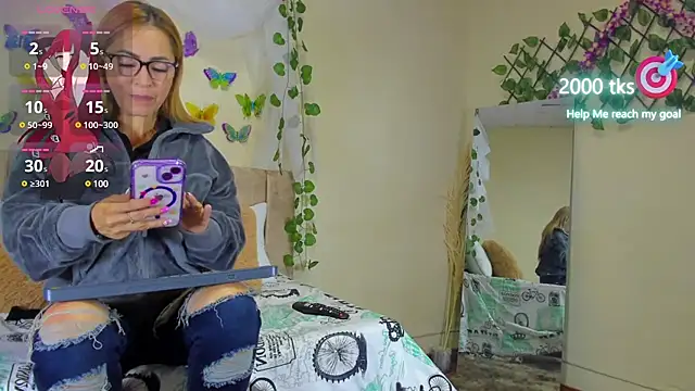 Snapshot of emagarcia chatting on March 2025 03:06:01 PM emagarcia online show from March 2025 03:06:01 PM