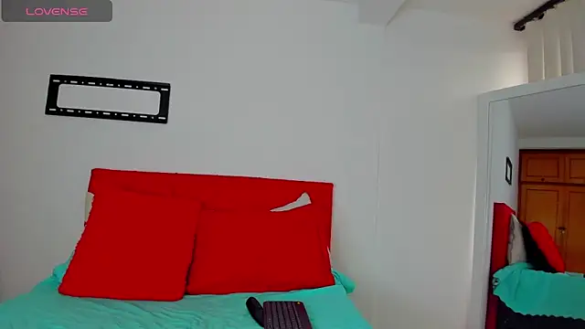 Snapshot of emagarcia chatting on October 2025 01:59:02 PM emagarcia online show from October 2025 01:59:02 PM