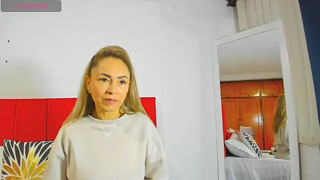 Snapshot of emagarcia chatting on November 2025 11:03:02 AM emagarcia online show from November 2025 11:03:02 AM