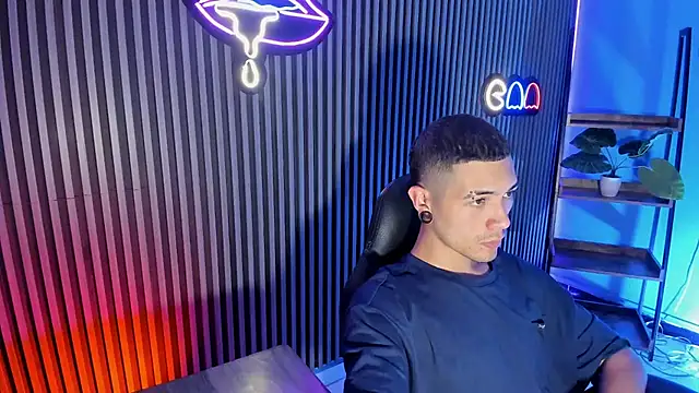 Jefer rick  online show from November 2025 12:15:02 PM