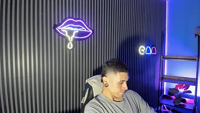 Jefer rick  online show from February 2026 08:38:01 PM