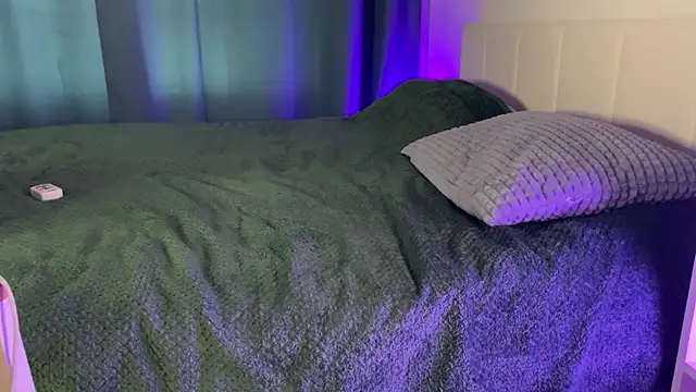 Snapshot of emmsee chatting on November 2025 11:11:01 AM emmsee online show from November 2025 11:11:01 AM