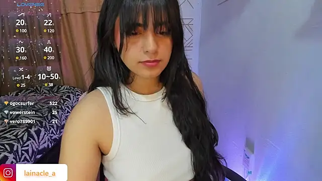 Snapshot of _laina_ chatting on March 2025 09:30:01 AM laina online show from March 2025 09:30:01 AM