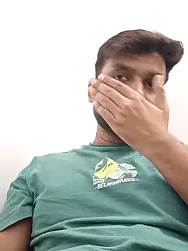 Snapshot of rj_knight chatting on March 2026 04:55:01 PM rj knight online show from March 2026 04:55:01 PM