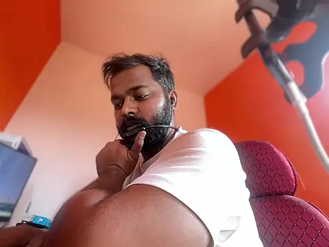 Snapshot of manoj_master chatting on May 2026 09:17:02 AM manoj master online show from May 2026 09:17:02 AM