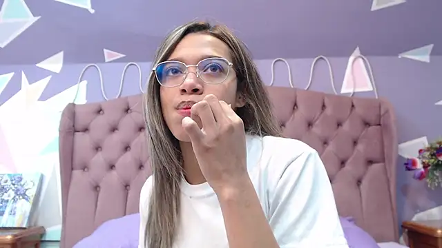 BritneyCollins online show from February 2025 11:58:01 AM