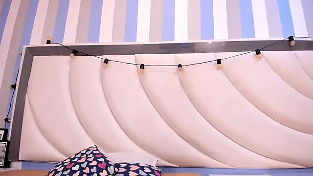 Snapshot of BritneyCollins chatting on March 2026 01:06:01 PM BritneyCollins online show from March 2026 01:06:01 PM