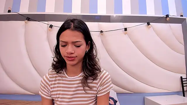 Snapshot of BritneyCollins chatting on April 2026 01:00:02 PM BritneyCollins online show from April 2026 01:00:02 PM