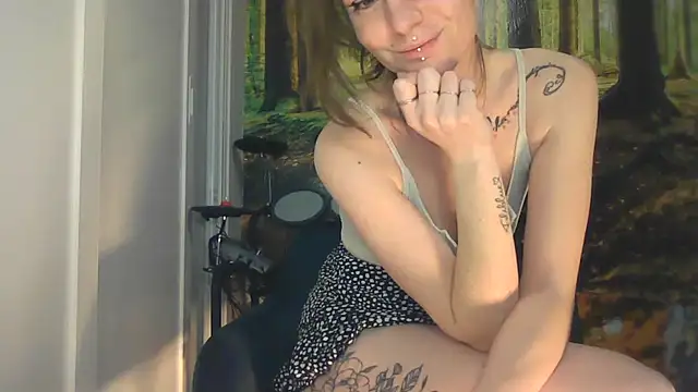 Snapshot of Feli_blue chatting on March 2026 11:44:02 PM Feli blue online show from March 2026 11:44:02 PM