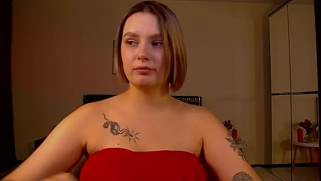 DianeMills online show from February 2025 10:12:01 PM