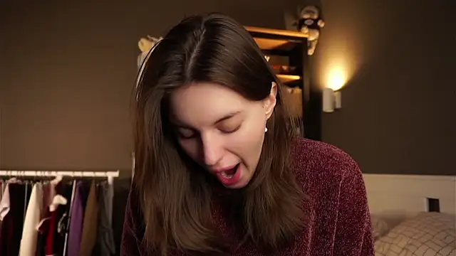 Snapshot of DarylBarks chatting on January 2026 01:11:01 AM DarylBarks online show from January 2026 01:11:01 AM