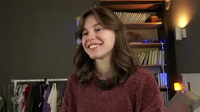 Snapshot of DarylBarks chatting on February 2026 01:13:02 AM DarylBarks online show from February 2026 01:13:02 AM