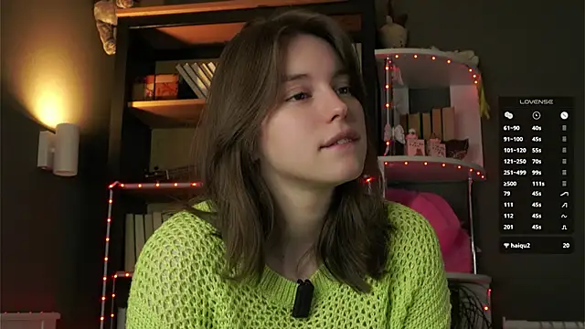 Snapshot of DarylBarks chatting on March 2026 01:22:02 AM DarylBarks online show from March 2026 01:22:02 AM