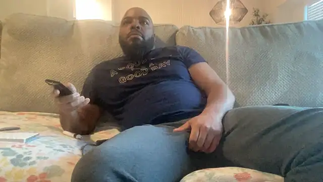 Snapshot of Bbcfun44 chatting on December 2024 02:13:02 PM Bbcfun44 online show from December 2024 02:13:02 PM