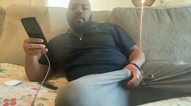 Snapshot of Bbcfun44 chatting on February 2025 09:36:01 PM Bbcfun44 online show from February 2025 09:36:01 PM