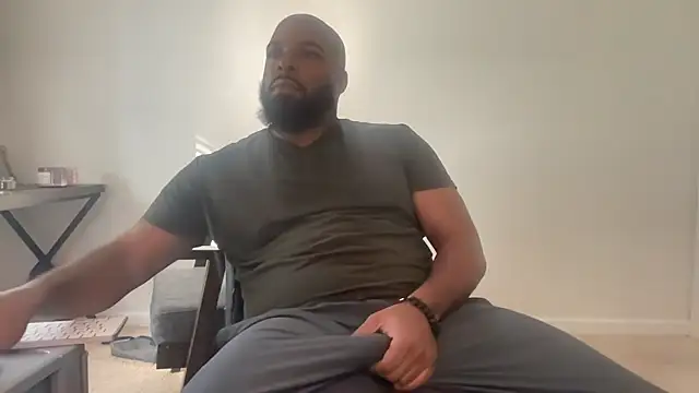 Snapshot of Bbcfun44 chatting on September 2025 02:05:02 PM Bbcfun44 online show from September 2025 02:05:02 PM