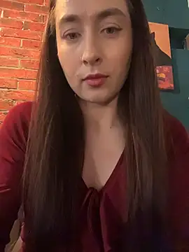 Snapshot of Holly_Play chatting on June 2026 11:02:01 AM Holly Play online show from June 2026 11:02:01 AM