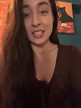 Snapshot of Holly_Play chatting on June 2026 10:39:01 AM Holly Play online show from June 2026 10:39:01 AM