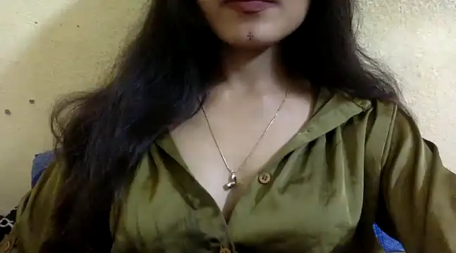 krati74 online show from December 2024 06:34:01 PM