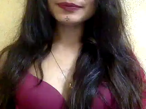 krati74 online show from February 2025 03:32:01 PM