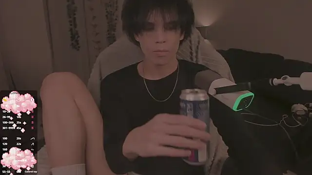 Snapshot of Wampeyes chatting on September 2025 04:39:02 PM Wampeyes online show from September 2025 04:39:02 PM