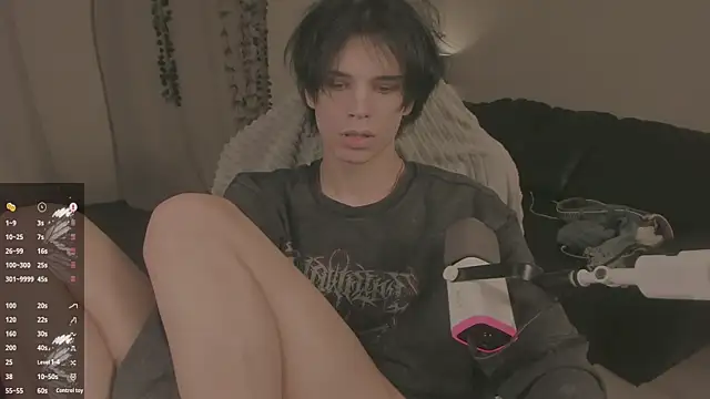 Snapshot of Wampeyes chatting on October 2025 05:56:02 PM Wampeyes online show from October 2025 05:56:02 PM