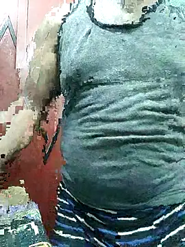 Snapshot of ShelfyOfferer chatting on October 2025 06:50:01 PM ShelfyOfferer online show from October 2025 06:50:01 PM