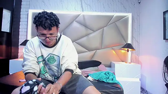 Bonny Bonss online show from January 2025 01:32:02 AM