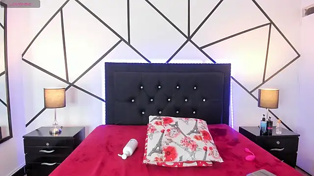 Iris Thompson  online show from February 2025 09:27:02 PM