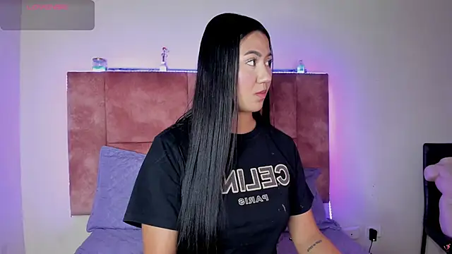 Iris Thompson  online show from July 2026 01:29:02 AM