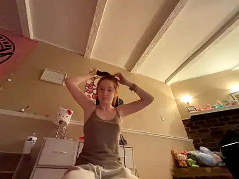 gingerbabe18 online show from November 2025 12:22:01 AM