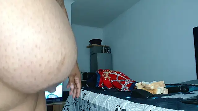 Hugetittiesxx2 online show from January 2026 04:27:01 AM