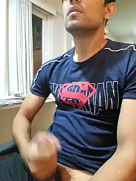 Snapshot of KingAsh_420 chatting on January 2025 01:28:01 PM KingAsh 420 online show from January 2025 01:28:01 PM